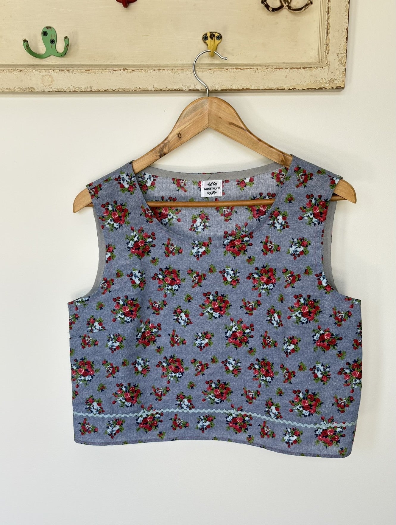 One of a Kind Ric Rac Tank Top - Floral Blue - Size 10